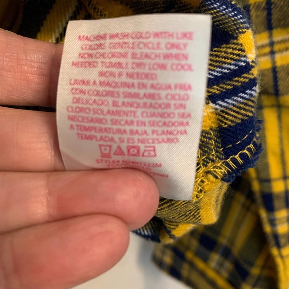 No Boundaries Yellow Cropped Flannel Top Juniors Size 7-9 - Picture 8 of 8